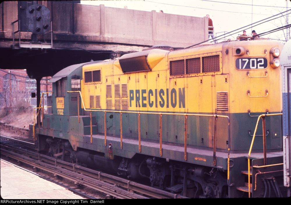 PNCX 1702 on Oyster Bay train